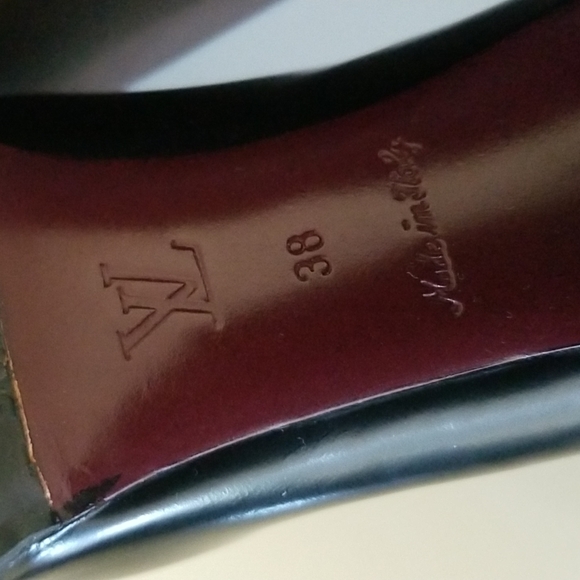 Louis Vuitton shoes - Picture 11 of 14